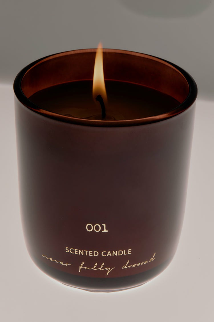 Never Fully Dressed Signature - NFD Eau De Parfum Candle 001 - Bergamot, Coffee & Oud