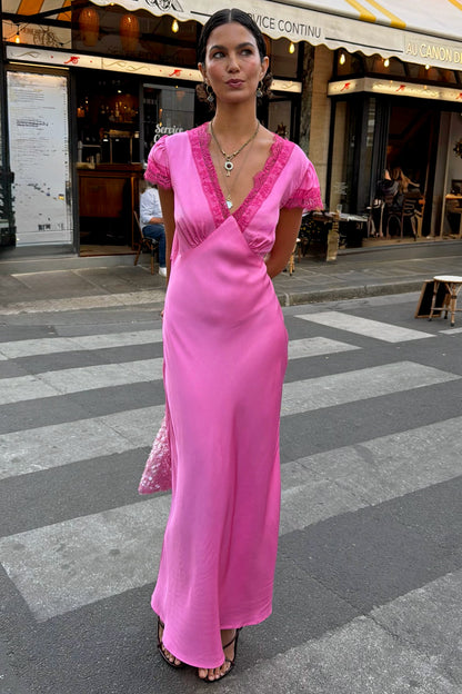 Never Fully Dressed Premium - Pink Olivia Dress