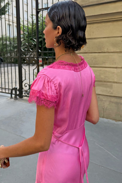 Never Fully Dressed Premium - Pink Olivia Dress
