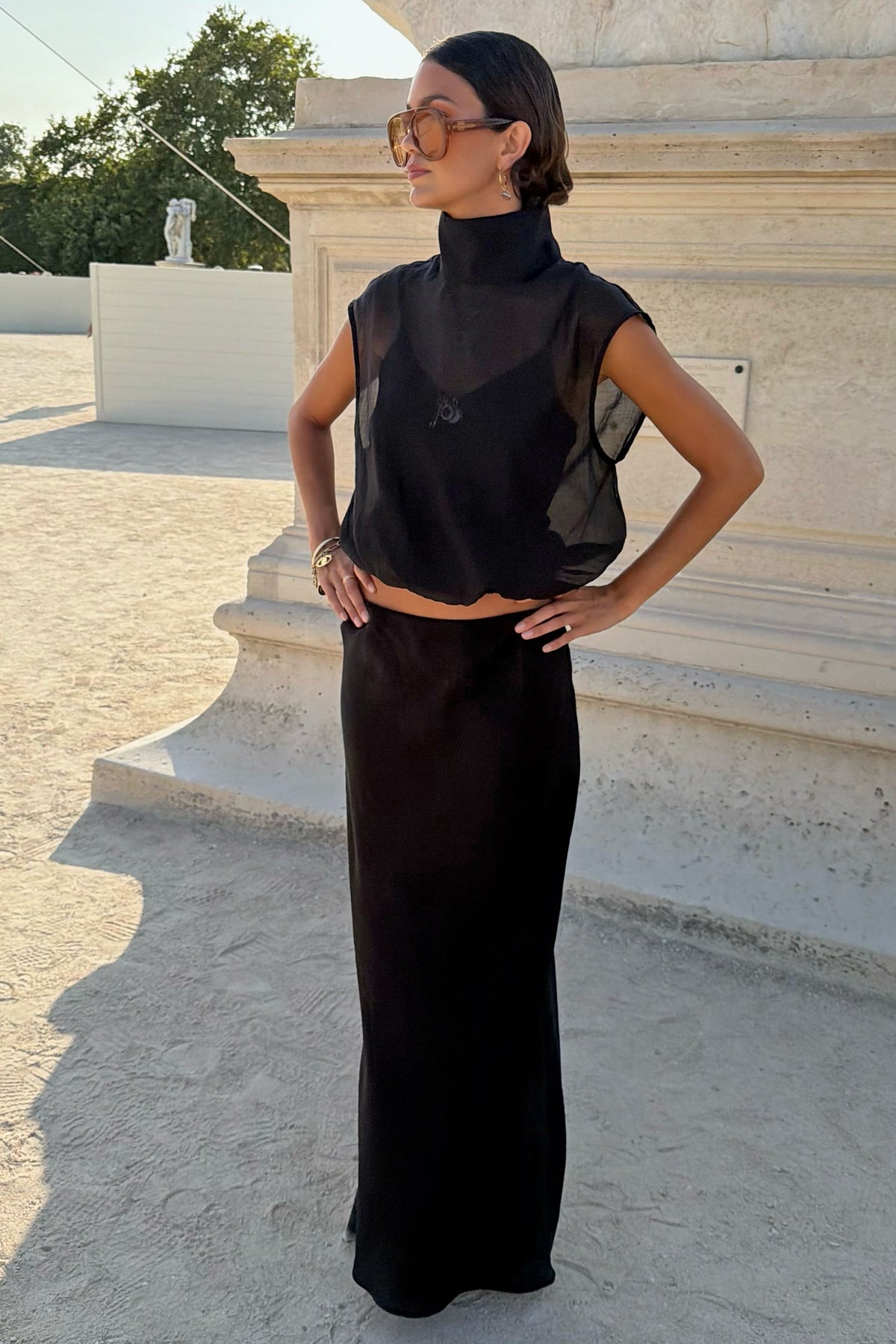 Never Fully Dressed Trusted - Black Daphne Midi Skirt