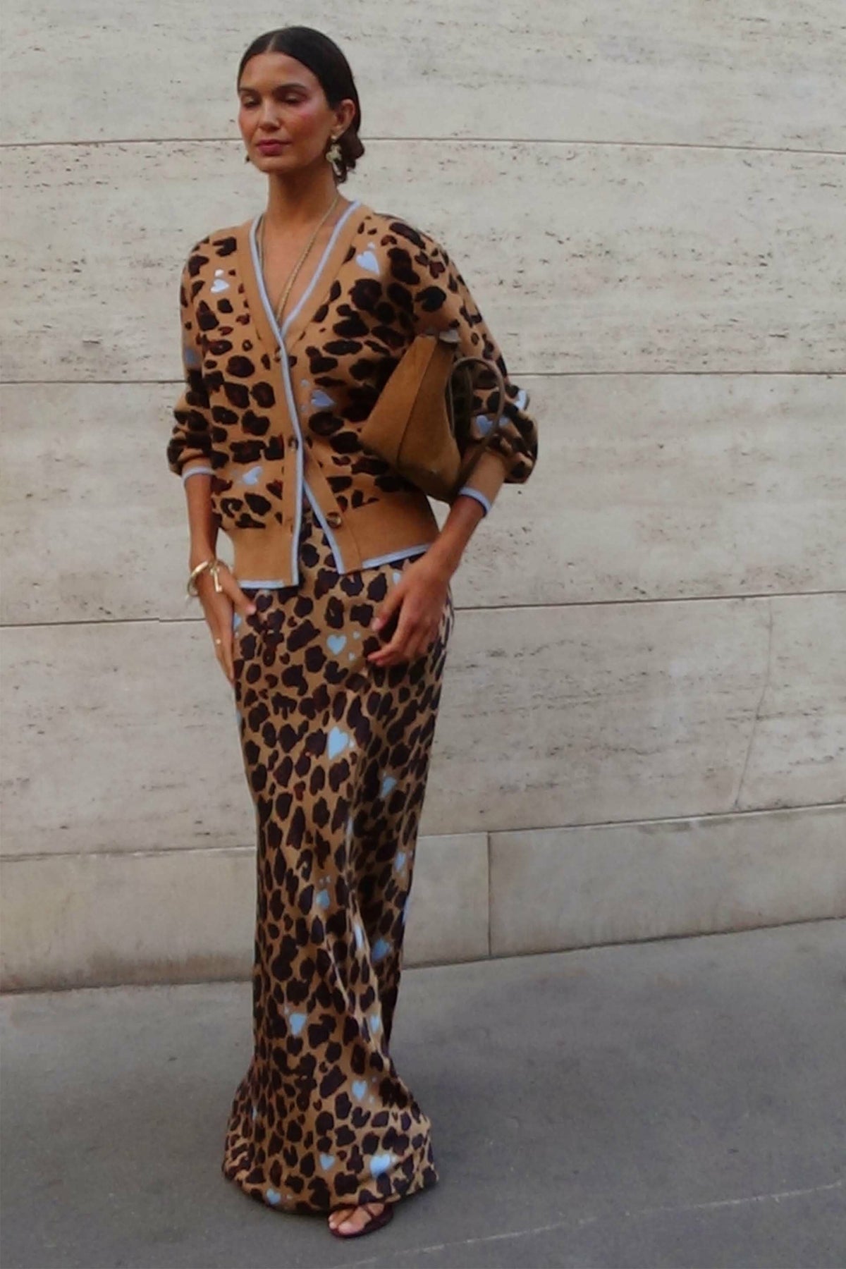 Never Fully Dressed Trending - Heart Leopard Cardigan