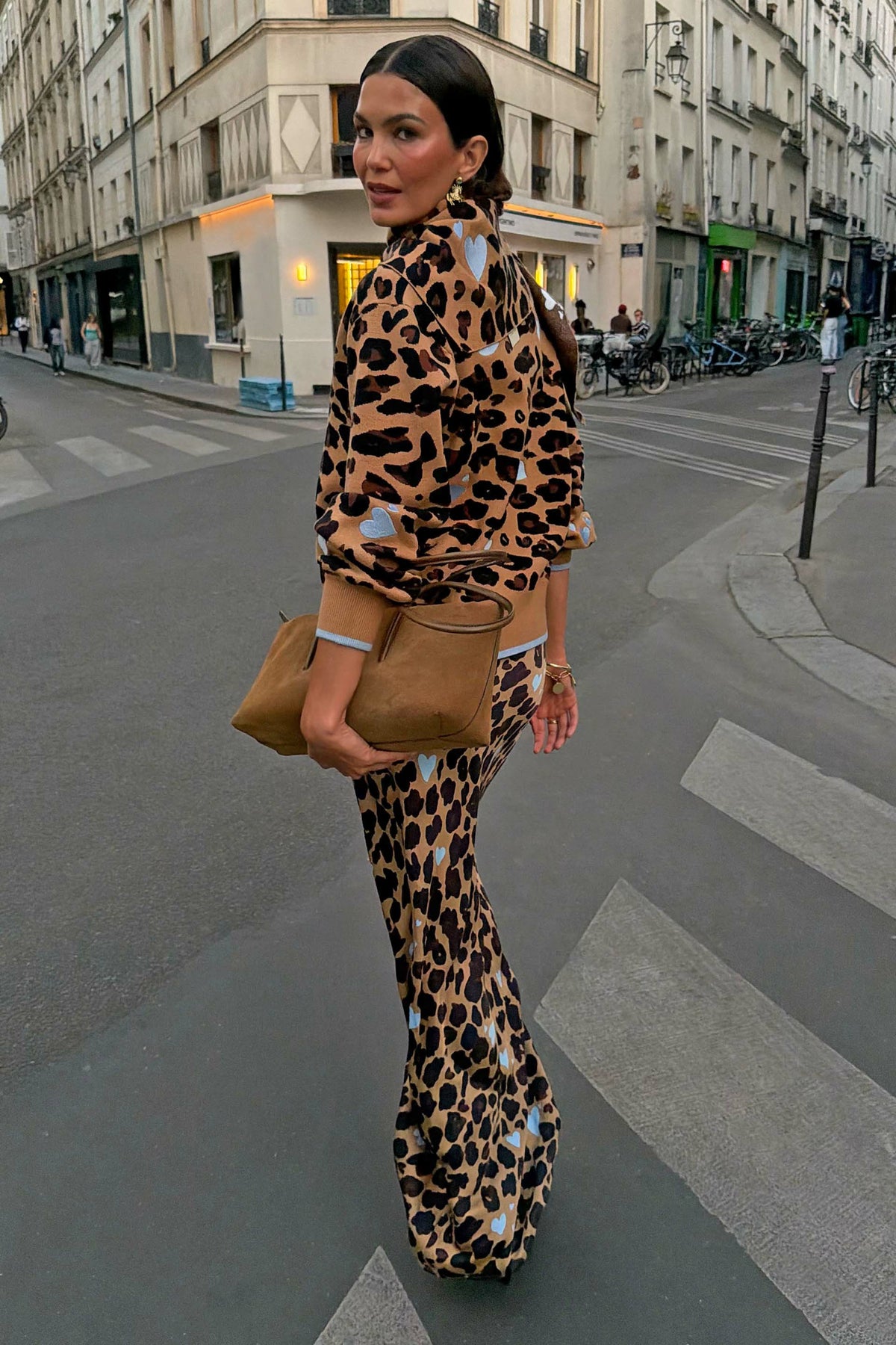 Never Fully Dressed Trending - Heart Leopard Cardigan