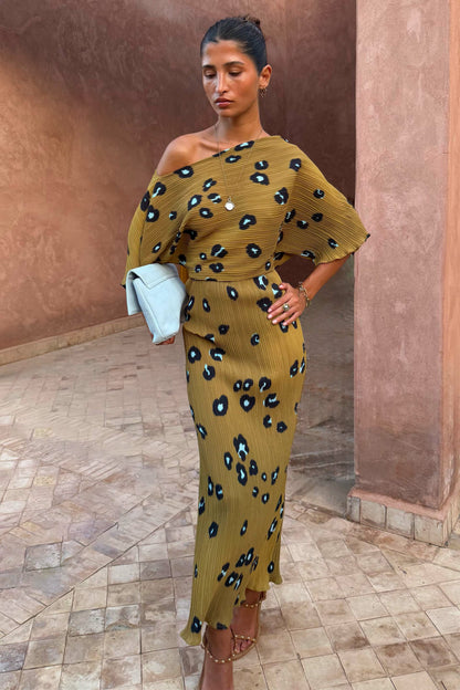 Never Fully Dressed Classic - Olive Blurred Leopard Tilly Dress