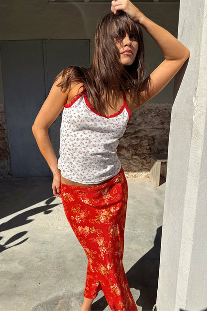 Never Fully Dressed Great Value - Red Floral Midi Skirt