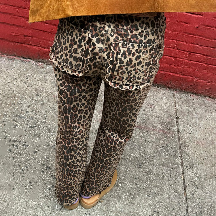 Never Fully Dressed Hot Sale - Leopard Lucia Scallop Detail Jeans