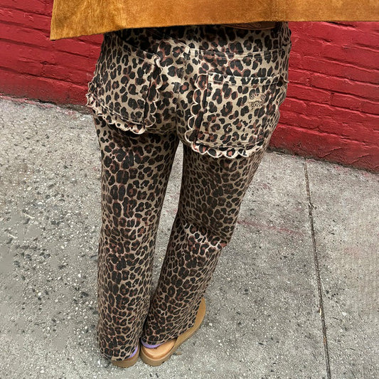 Never Fully Dressed Hot Sale - Leopard Lucia Scallop Detail Jeans