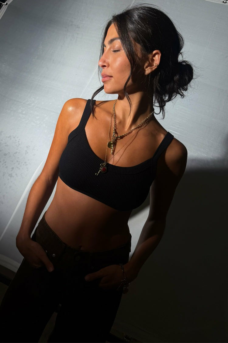 Never Fully Dressed Latest - Deloris Thin Chain Key Necklace - Limited Edition - Never Fully Dressed