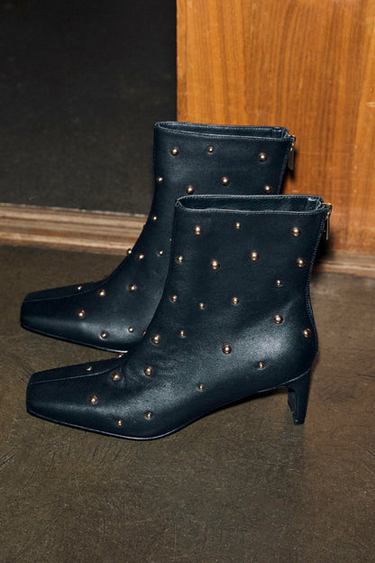 Never Fully Dressed Essential - Black Leather Boots with Gold Studs