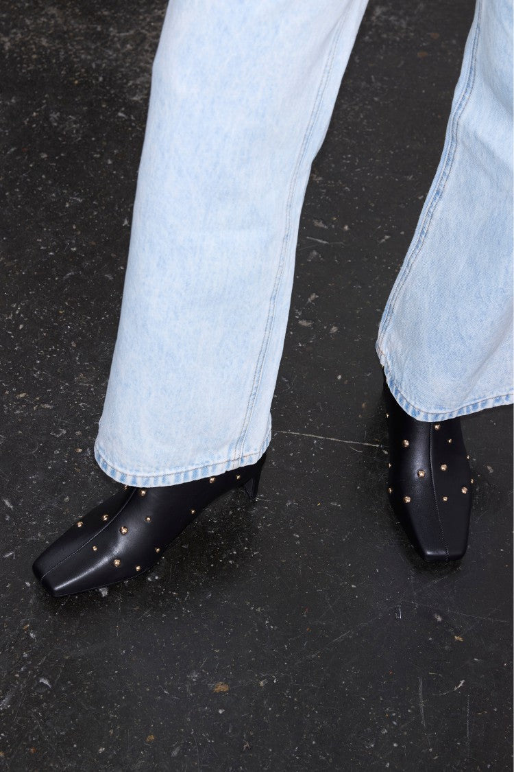 Never Fully Dressed Essential - Black Leather Boots with Gold Studs