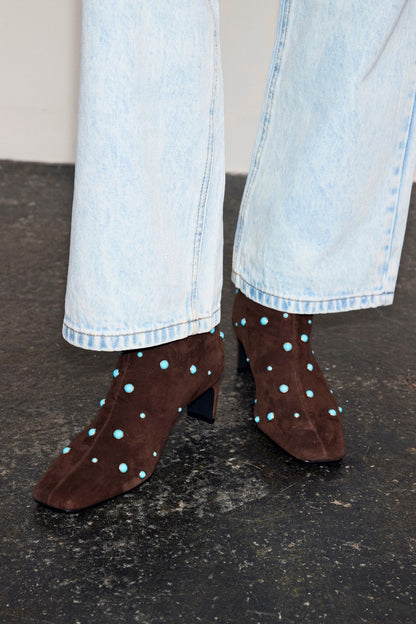 Never Fully Dressed Trusted - Chocolate Studded Suede Boots