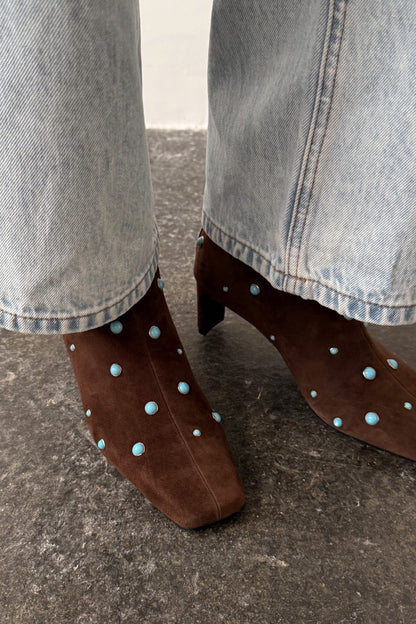 Never Fully Dressed Trusted - Chocolate Studded Suede Boots