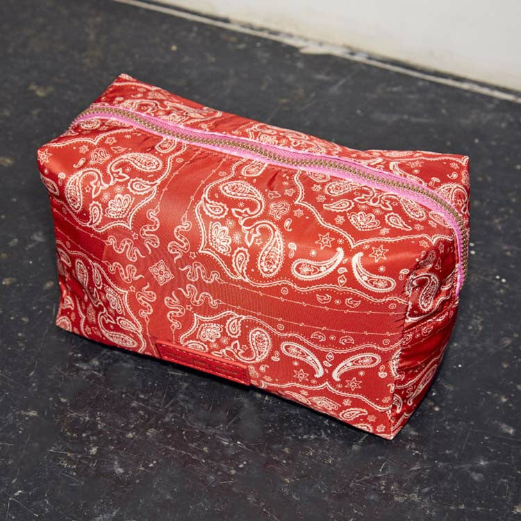 Never Fully Dressed Discount - Red Bandana Reversible Make Up Bag